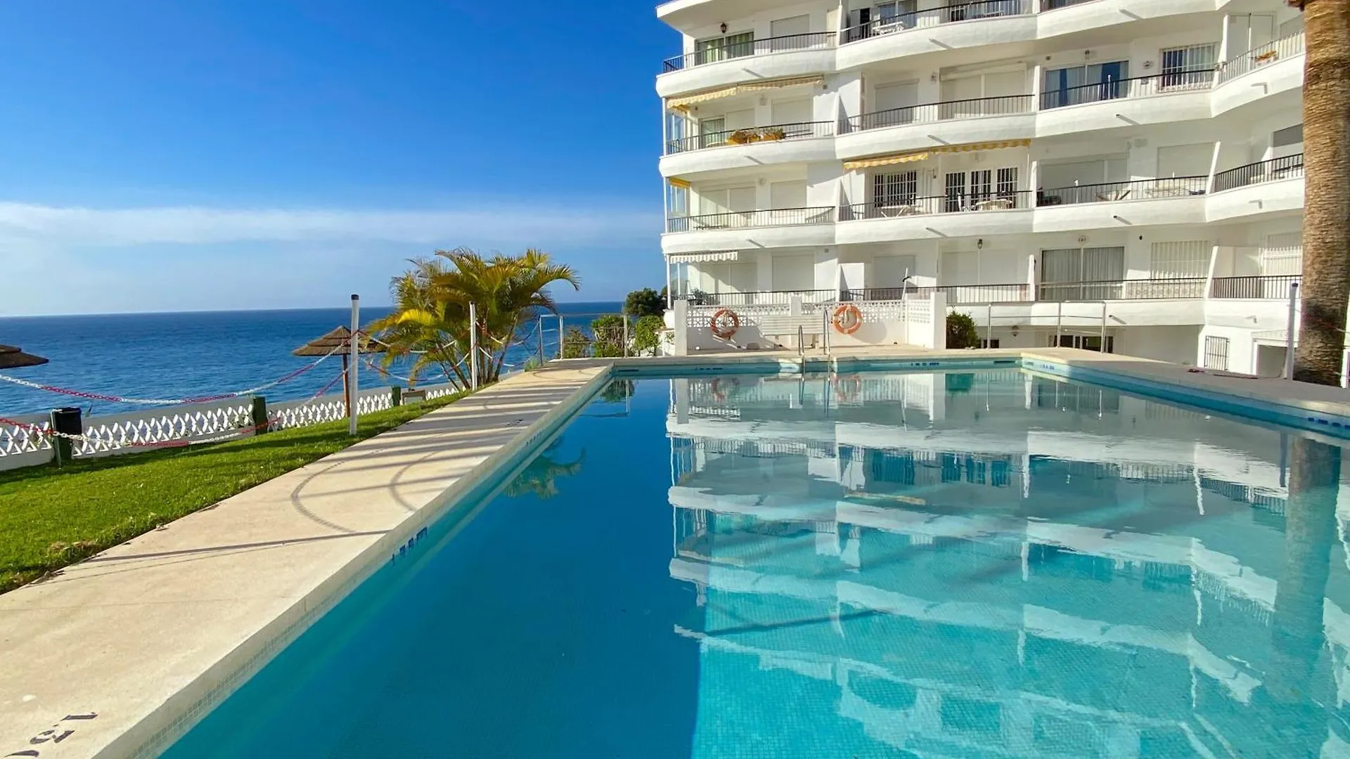 Acapulco Playa 301 Apartments Casasol Nerja Spanje